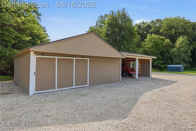 24450 Chapman Road, Macomb, MI 48042