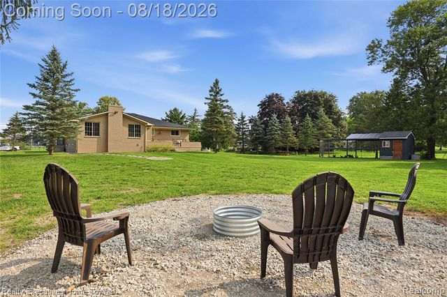 24450 Chapman Road, Macomb, MI 48042