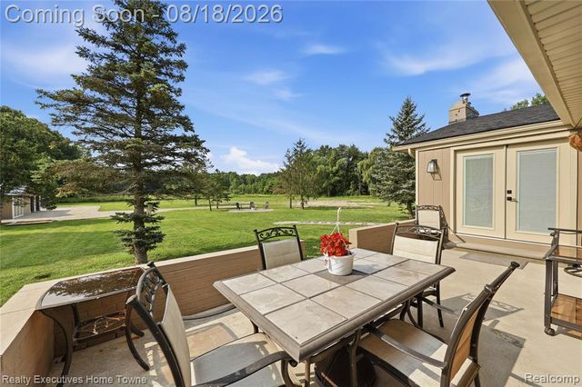 24450 Chapman Road, Macomb, MI 48042