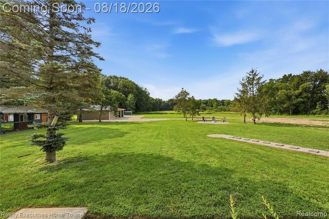 24450 Chapman Road, Macomb, MI 48042