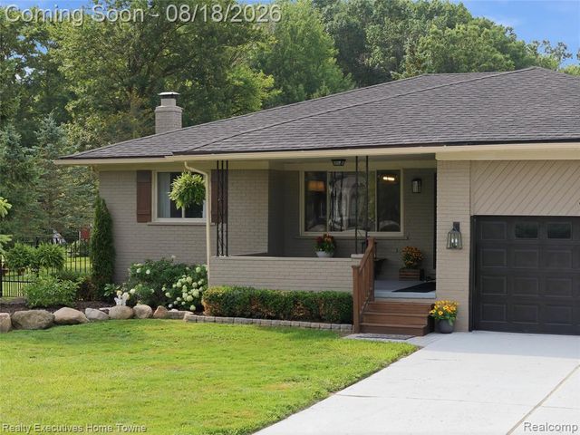 24450 Chapman Road, Macomb, MI 48042