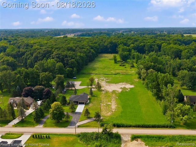 24450 Chapman Road, Macomb, MI 48042
