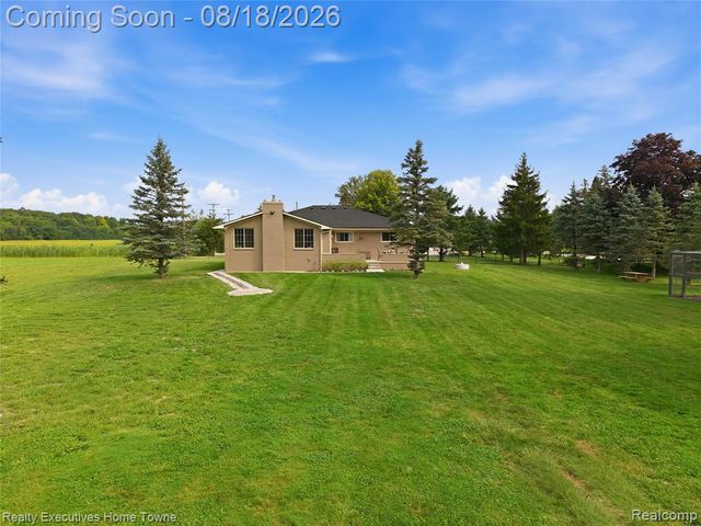 24450 Chapman Road, Macomb, MI 48042