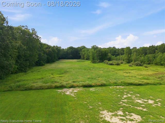 24450 Chapman Road, Macomb, MI 48042