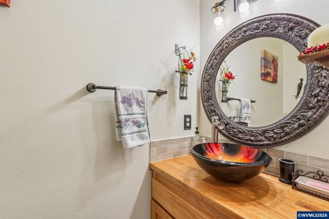 1641 NW Jeffrey Ct, Mcminnville, OR 97128