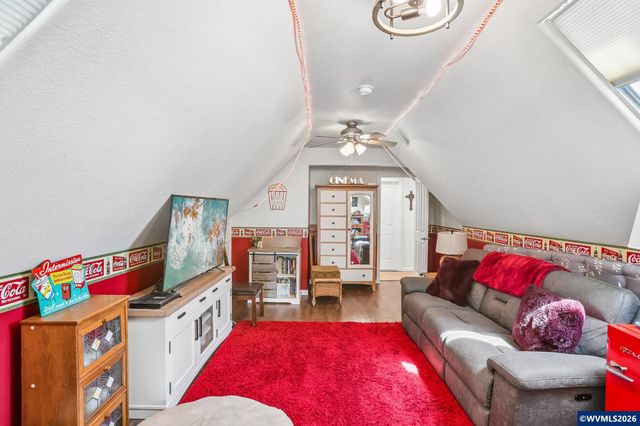 1641 NW Jeffrey Ct, Mcminnville, OR 97128