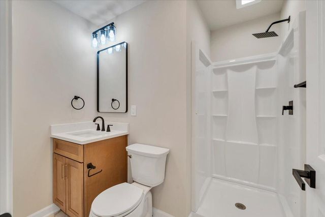 85 Little Paws LN, Buchanan, VA 24066