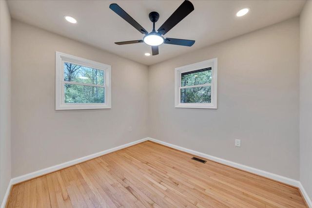 85 Little Paws LN, Buchanan, VA 24066