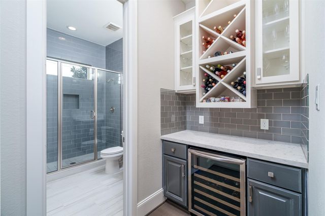 1303 Edwinstowe Trail, Houston, TX 77043