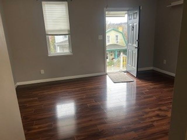 503 High St, Versailles Boro, PA 15132