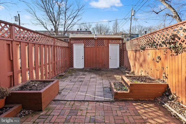 249 MERCER ST, Trenton, NJ 08611