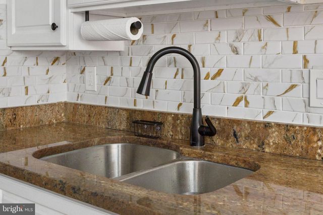 249 MERCER ST, Trenton, NJ 08611