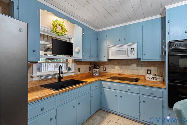 7968 Arnoka Rd, Mechanicsville, VA 23111