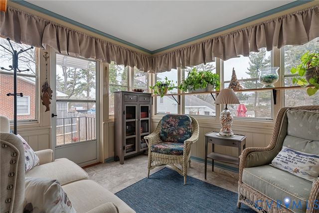 7968 Arnoka Rd, Mechanicsville, VA 23111