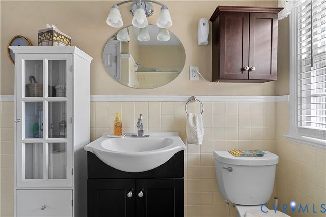 7968 Arnoka Rd, Mechanicsville, VA 23111