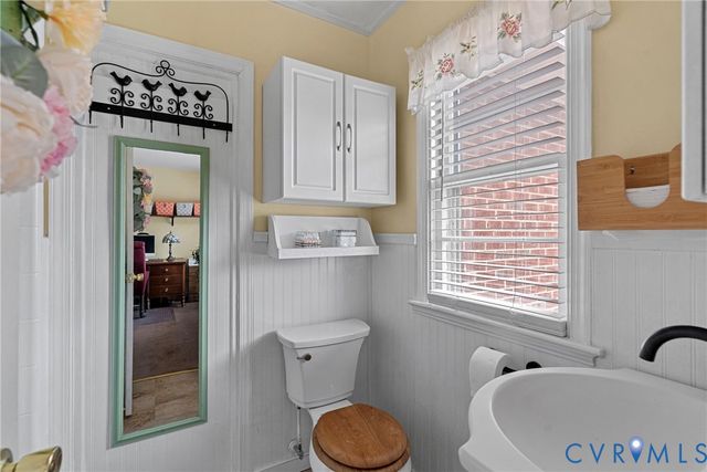 7968 Arnoka Rd, Mechanicsville, VA 23111