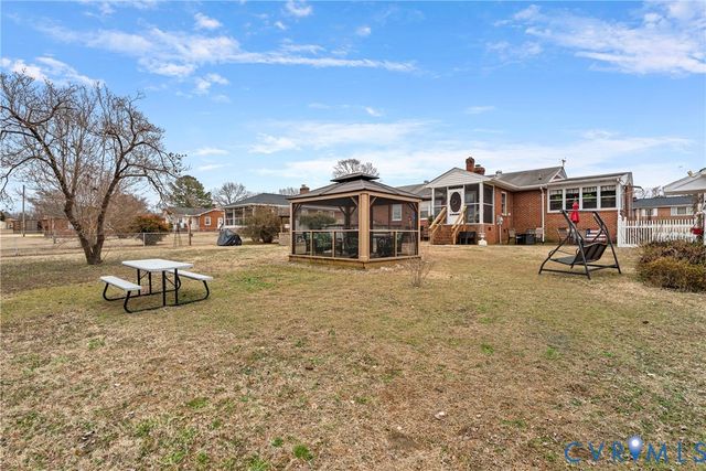 7968 Arnoka Rd, Mechanicsville, VA 23111