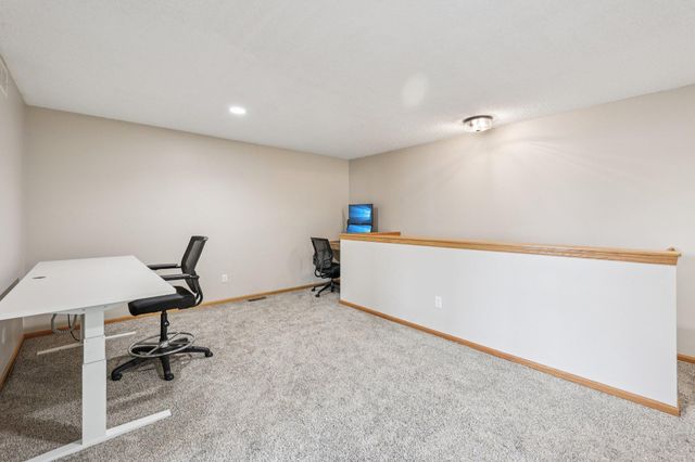 5413 Oriole Drive, Farmington, MN 55024