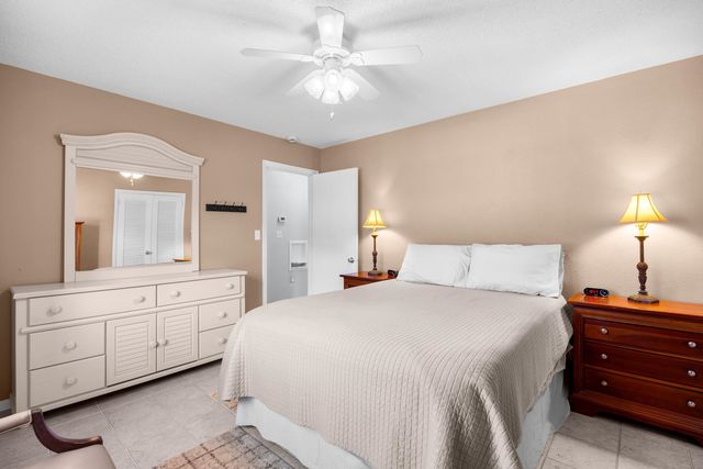 3676 Spruce Dr., Myrtle Beach, SC 29577