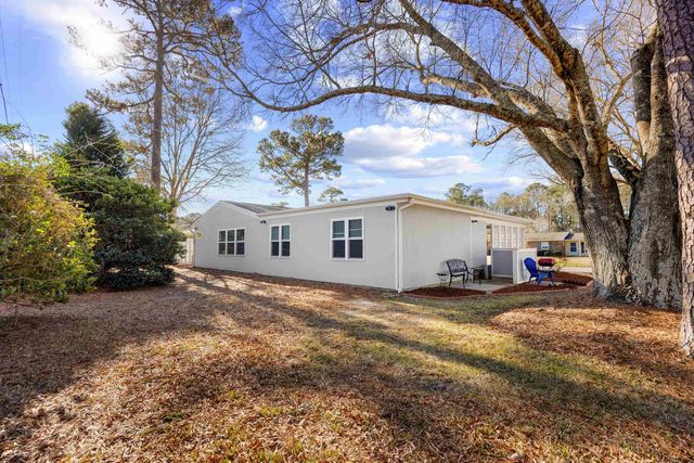 3676 Spruce Dr., Myrtle Beach, SC 29577