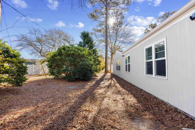 3676 Spruce Dr., Myrtle Beach, SC 29577