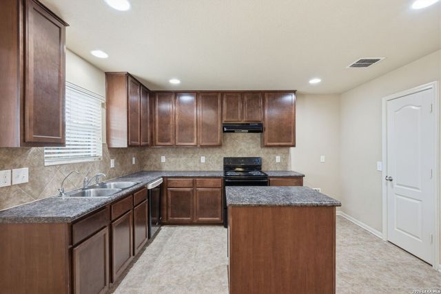 8119 Monte Seco, San Antonio, TX 78223