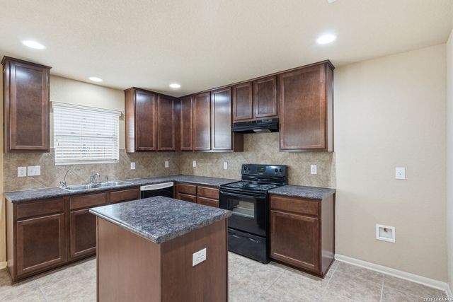 8119 Monte Seco, San Antonio, TX 78223