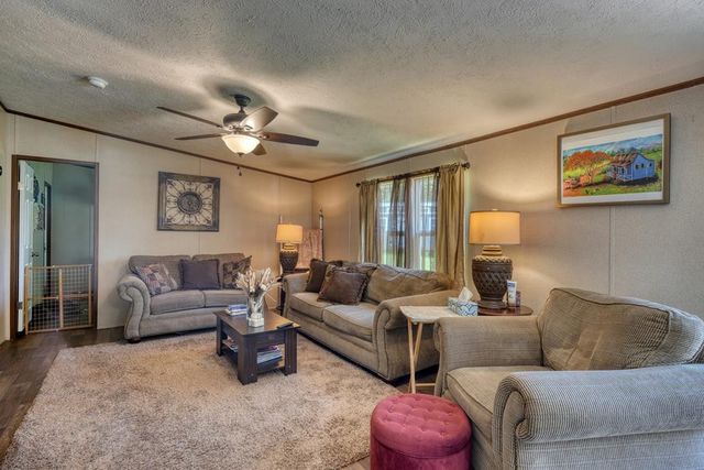 9656 Phillips Road, Young Harris, GA 30582