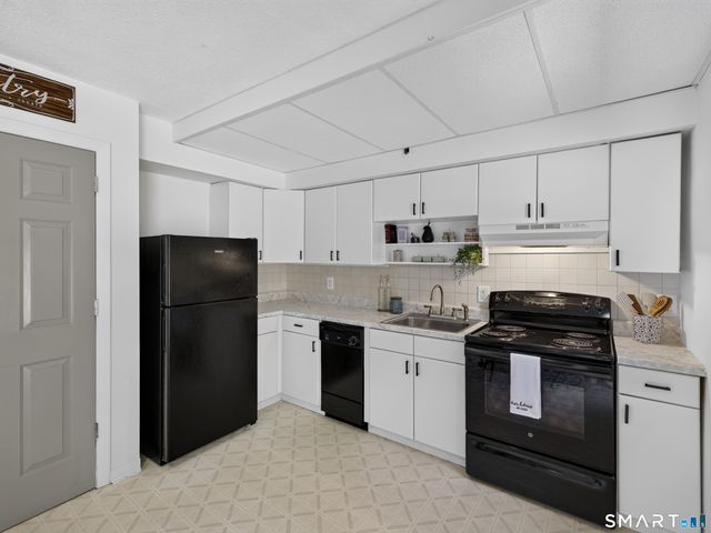 96 Canterbury Road B, Plainfield, CT 06374