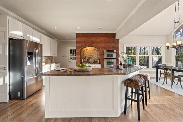 210 Tynebrae Place, Roswell, GA 30075