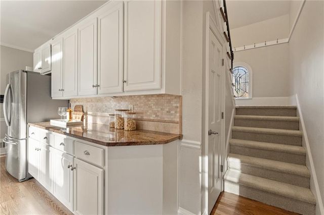 210 Tynebrae Place, Roswell, GA 30075