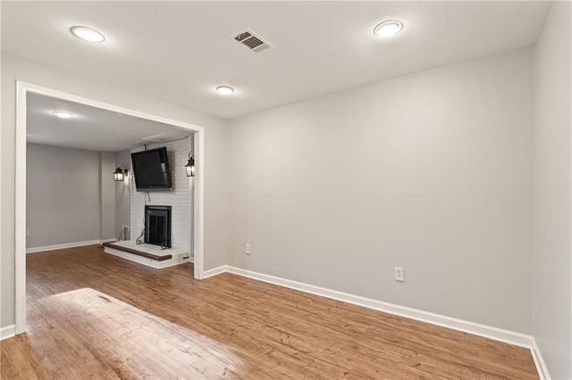 210 Tynebrae Place, Roswell, GA 30075