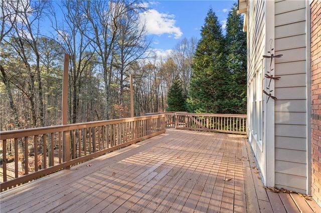 210 Tynebrae Place, Roswell, GA 30075