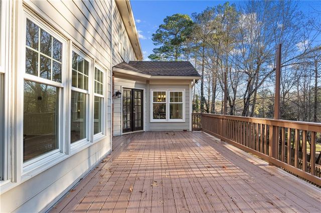 210 Tynebrae Place, Roswell, GA 30075