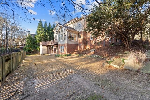 210 Tynebrae Place, Roswell, GA 30075