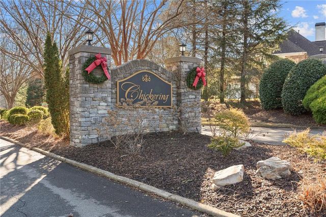 210 Tynebrae Place, Roswell, GA 30075