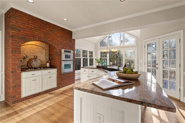 210 Tynebrae Place, Roswell, GA 30075