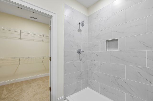 2212 Pickwick Place, Murfreesboro, TN 37127