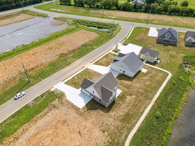 2212 Pickwick Place, Murfreesboro, TN 37127