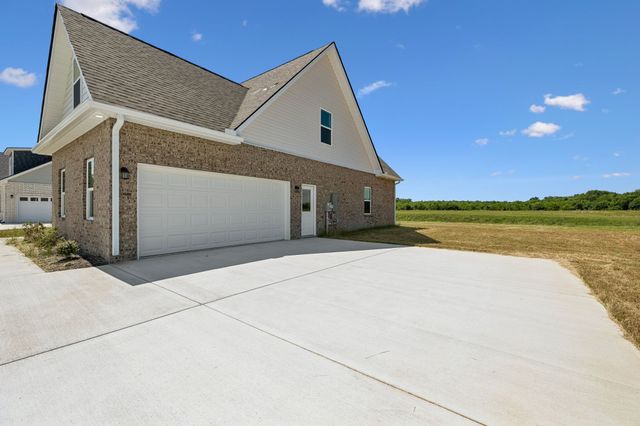 2212 Pickwick Place, Murfreesboro, TN 37127
