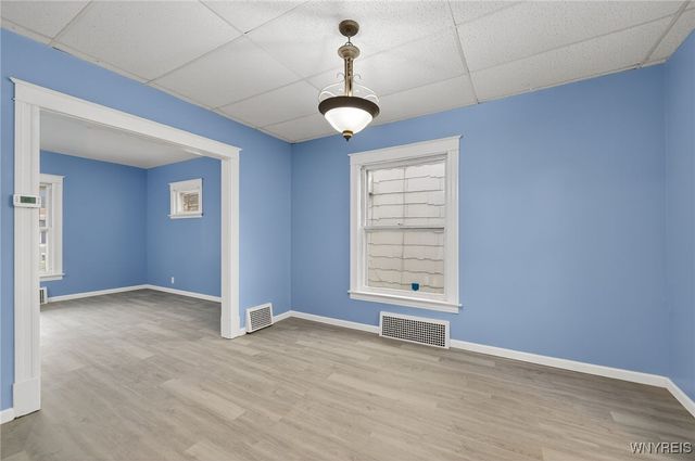 1957 Whitney Avenue, Niagara Falls, NY 14301