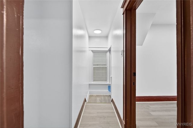 1957 Whitney Avenue, Niagara Falls, NY 14301