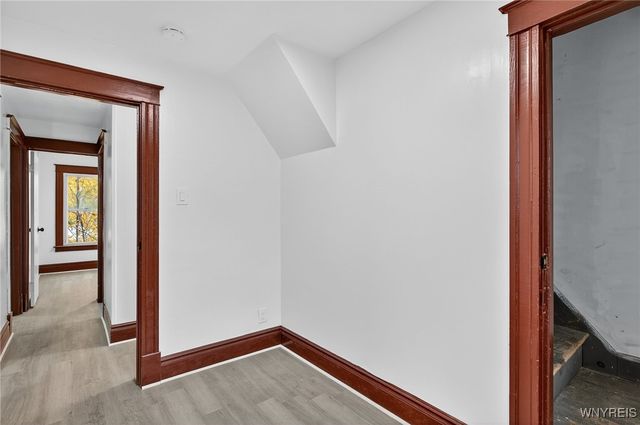 1957 Whitney Avenue, Niagara Falls, NY 14301