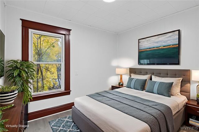 1957 Whitney Avenue, Niagara Falls, NY 14301