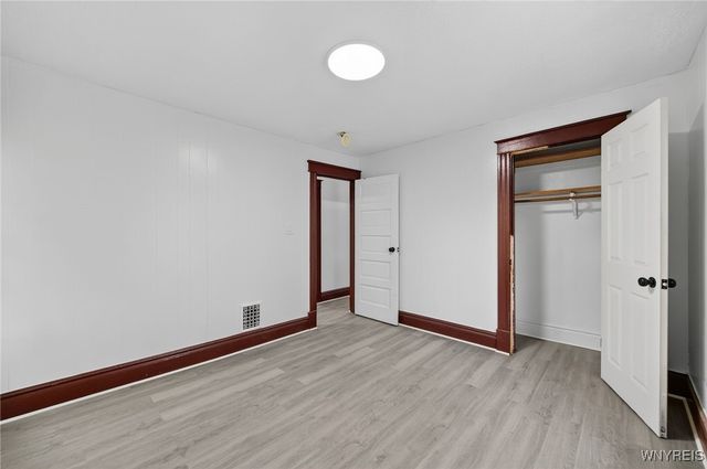 1957 Whitney Avenue, Niagara Falls, NY 14301