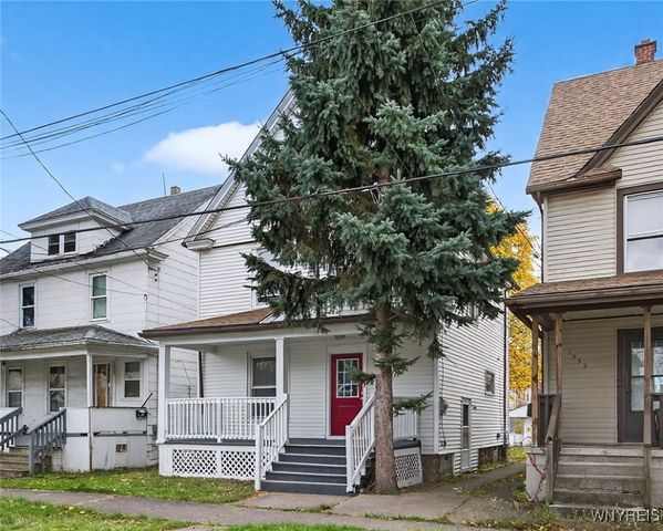 1957 Whitney Avenue, Niagara Falls, NY 14301