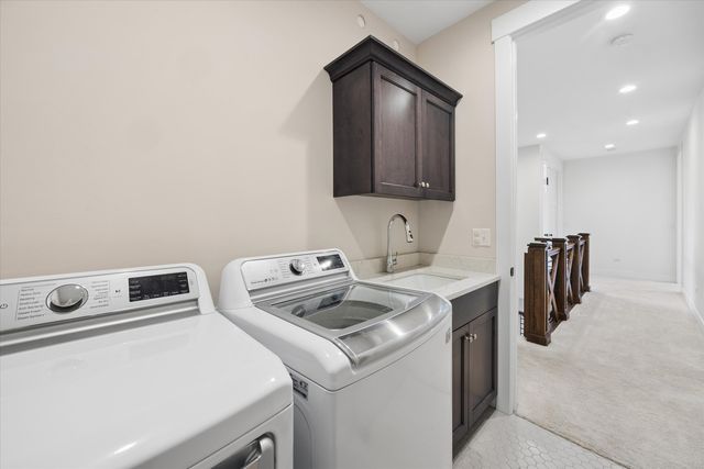 16W185 89th Street, Burr Ridge, IL 60527