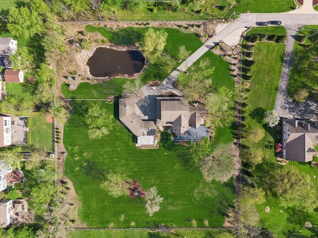 16W185 89th Street, Burr Ridge, IL 60527