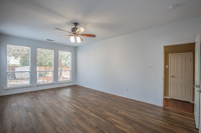 1664 Park Grove Drive, Irving, TX 75060