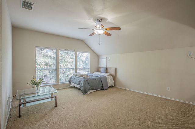 1664 Park Grove Drive, Irving, TX 75060